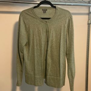 Eddie Bauer sweater size L